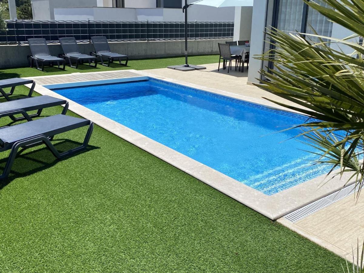 Luxury Villa With Private Pool Foz do Arelho Kültér fotó